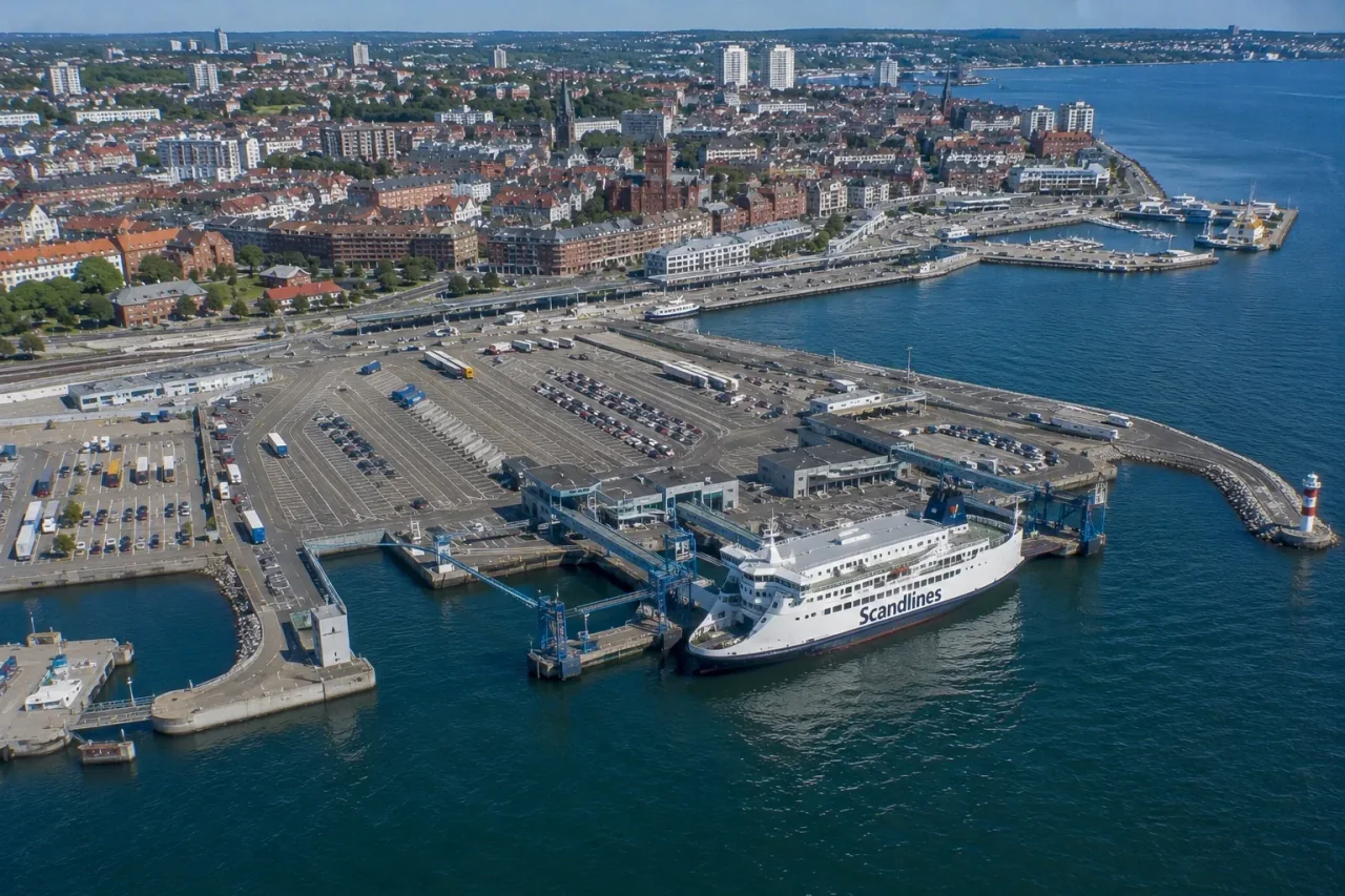 Helsingborg Fährterminal und ØRESUNDSLINJEN-Überfahrt nach Dänemark